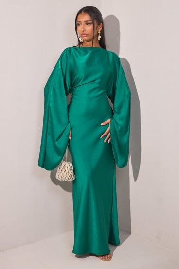 Robe vert sapin à manches pagode